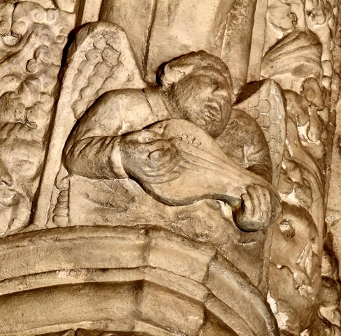 2106835846_504d0c5b41_b